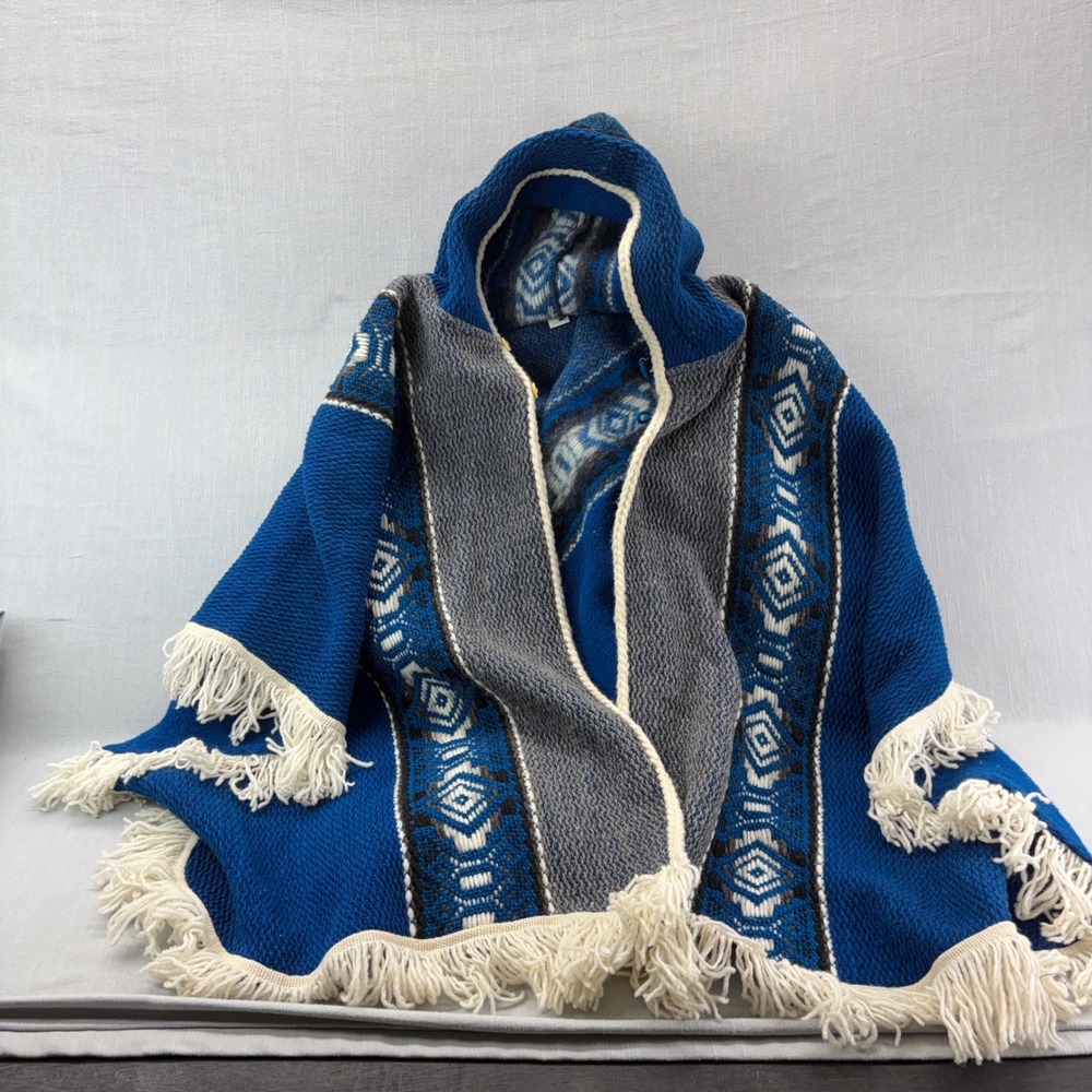 Caymi Hooded Poncho Unisex OS Tribal Geometric Blue Grey Fringe Wrap